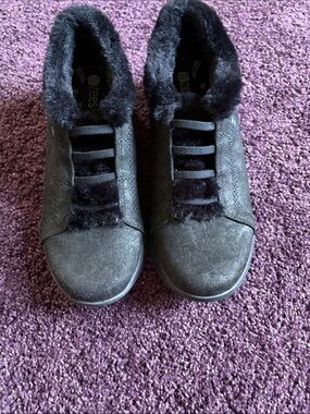 Bzees Black Faux Fur Lined Slip-On Sneakers